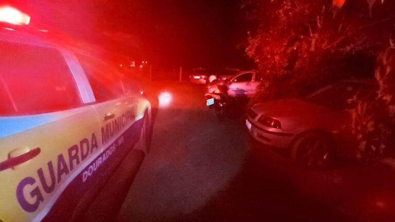 VEJA VÍDEO DOURADOS – Guarda Municipal acaba com festa no Parque dos Jequitibás