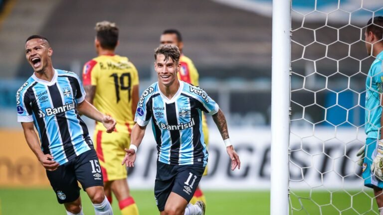 Grêmio goleia por 8 a 0 pela Copa Sul-Americana