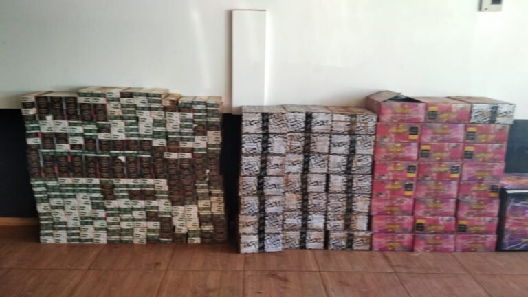 Polícia Militar apreende quase 900 pacotes de essência de narguilé que iria para a cidade de Dourados/MS