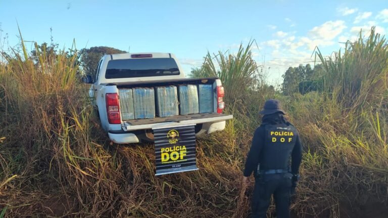 VEJA VÍDEO – Camionete roubada no Paraná foi presa pelo DOF com mais de uma tonelada de maconha