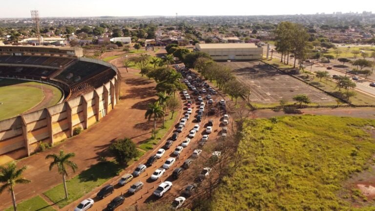 VACINAÇÃO – 48 anos ou mais já podem vacinar no Drive do Pavilhão de Eventos