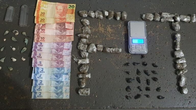 Mais 3 adolescentes presos por trafico de drogas