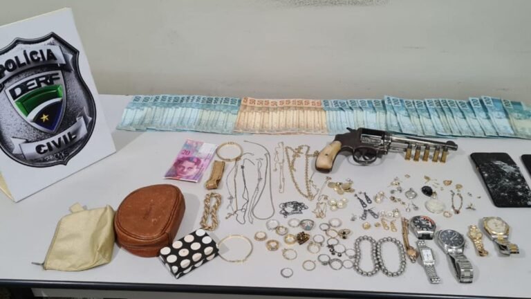 Policia prende trio que causou prejuízo de mais de $ 100 mil reais a vitima