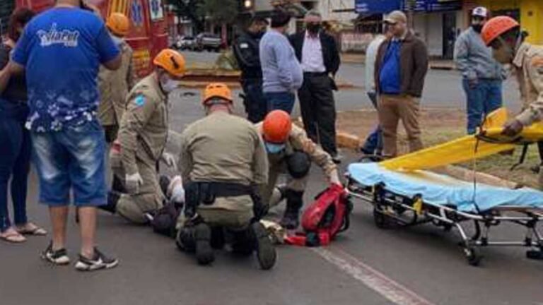 DOURADOS – Veiculo atravessa preferencial e atropela motociclista na Av: Marcelino Pires