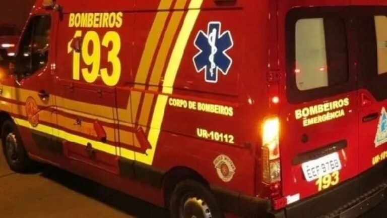 Maquina tomba e mata jovem esmagado e pai acaba vendo toda a tragédia