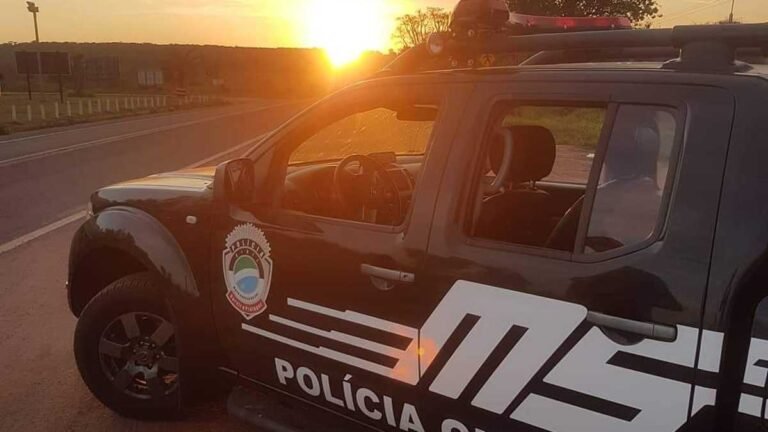 Com ciúmes da mulher com primo, homem desfere varias facadas em rapaz que acaba morrendo