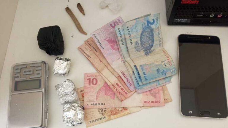 DOURADOS – Homens em posse de drogas são presos pela Guarda próximo a posto de saúde.