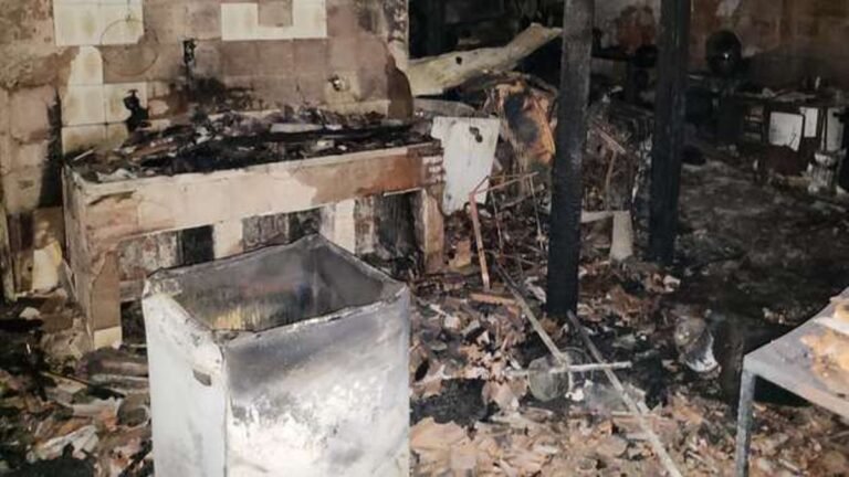 TRAGÉDIA – Idosa morre carbonizada após acender vela dentro de casa