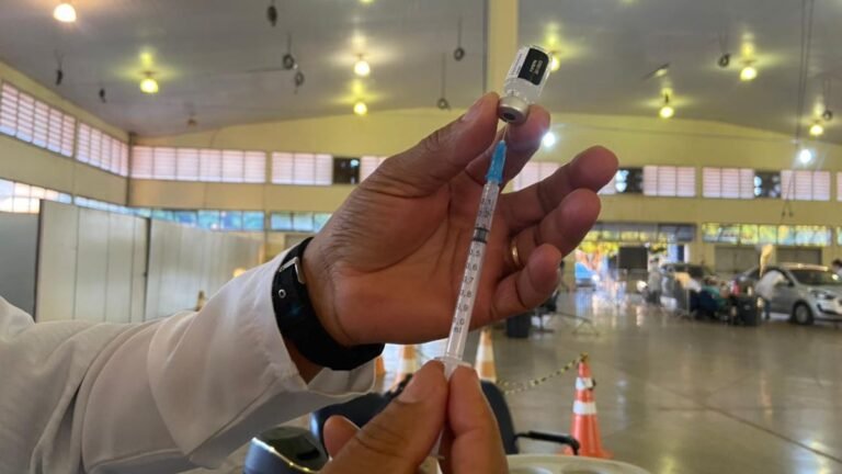 É NESTE DOMINGO – Vacinação para pessoas de 29 anos ou mais [CONFIRA O LOCAL]