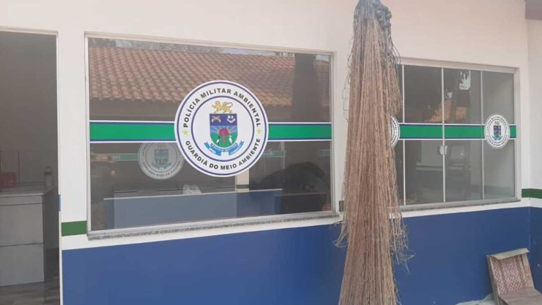 Polícia Militar Ambiental de Coxim desmonta acampamento à margem de rio em MS