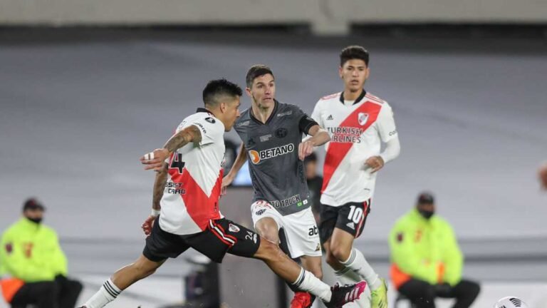 Em 100º jogo na Libertadores, Atlético-MG vence River na Argentina