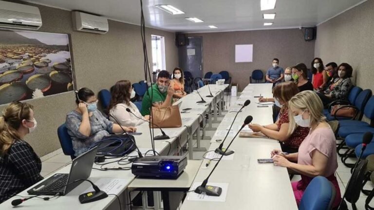 Integrantes do primeiro Comitê Técnico de Saúde Integral da População LGBT+ tomam posse em MS