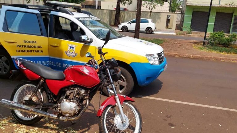 DOURADOS – GMD apreende veículo com mais de R$ 5 mil reais em débitos e bloqueio judicial