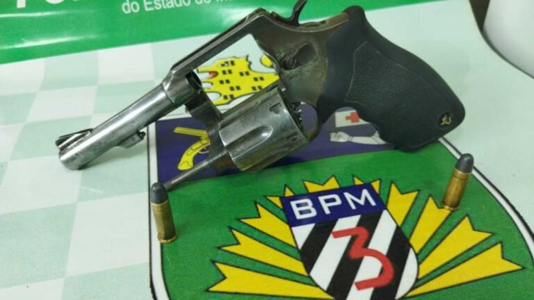 Jovem é preso com arma na cintura durante abordagem policial em Dourados
