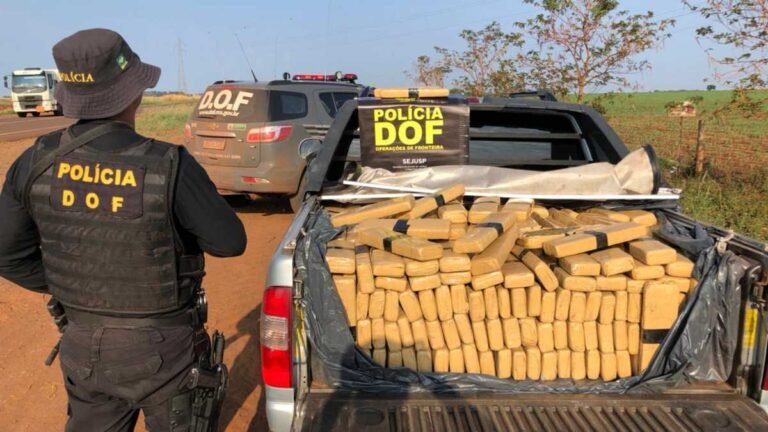 VÍDEO – Camionete carregada com mais de uma tonelada de maconha foi apreendida pelo DOF