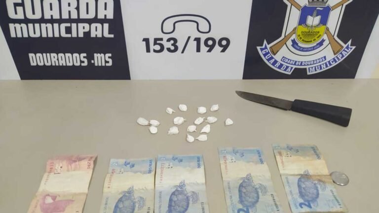 Estrela Porã – Jovens são flagrados pela GMD com porções de Cocaína