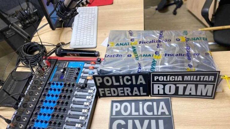 Operação cumpre buscas contra rádios clandestinas que enviavam mensagens a presos