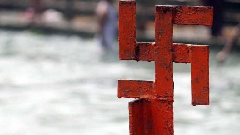 MP e polícia fazem operação contra grupos nazistas