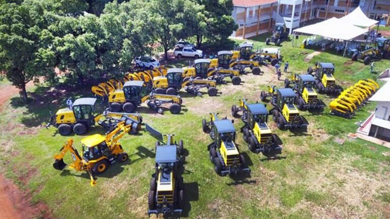 15 cidades de MS receberão maquinários agrícolas para melhorar manutenção de estradas