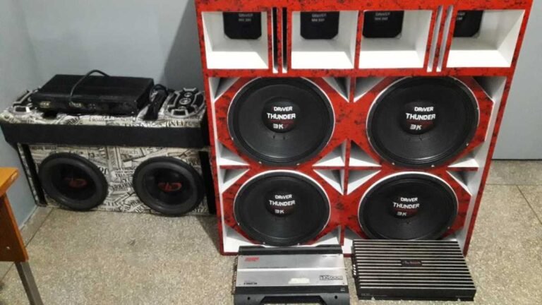 Após TUTI  TUTI e aglomeração em posto de gasolina PM apreende equipamento de som