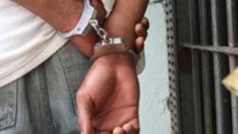 Adolescente de 13 anos tenta estuprar idosa de 73 anos e acaba preso