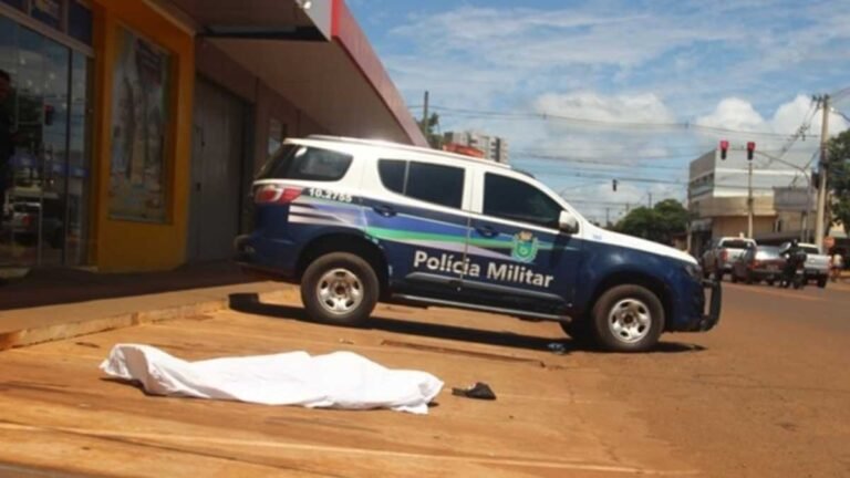 Morador de rua é espancado até a morte após jogar lixo em dupla