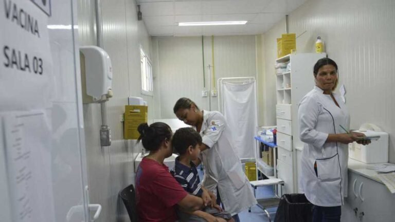 Atenção Dourados, Vacina contra a gripe está disponível nos postos de saúde