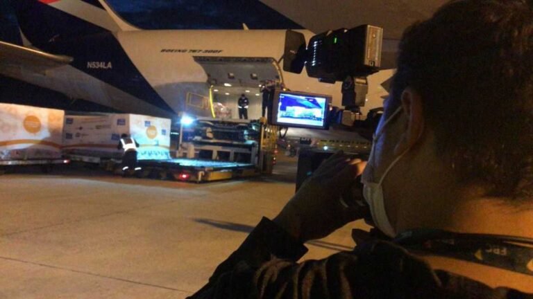 MS recebe o primeiro lote de vacinas contra covid-19 para crianças, confira os demais locais