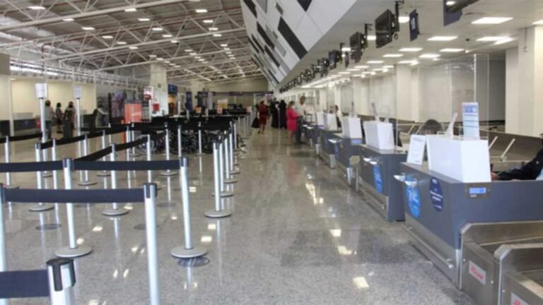 Gol, Azul e Latam terão que explicar ao Procon sobre cancelamentos de voos por alta de casos de Covid-19 e influenza