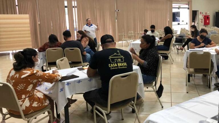 Prefeitura e Sebrae promovem oficina de Inovação para empreendedores da área de gastronomia