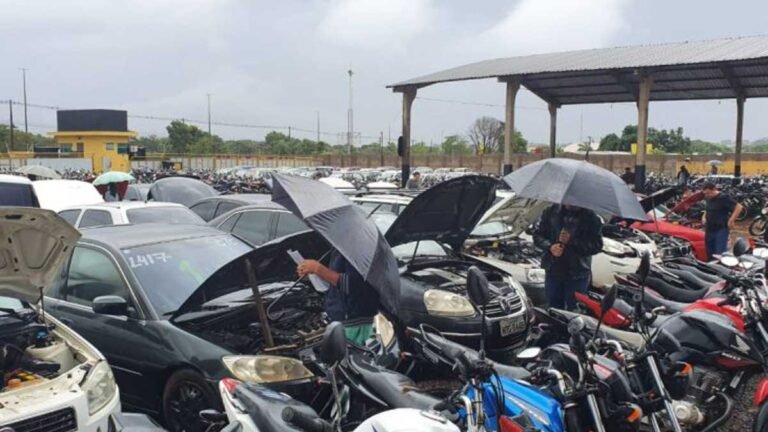 Detran começa março com leilões de veículos conservados e sucatas