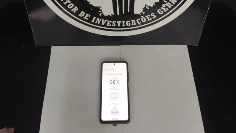 Trio rouba desde moto, caixa térmica,  celular e outros objetos de entregador em MS