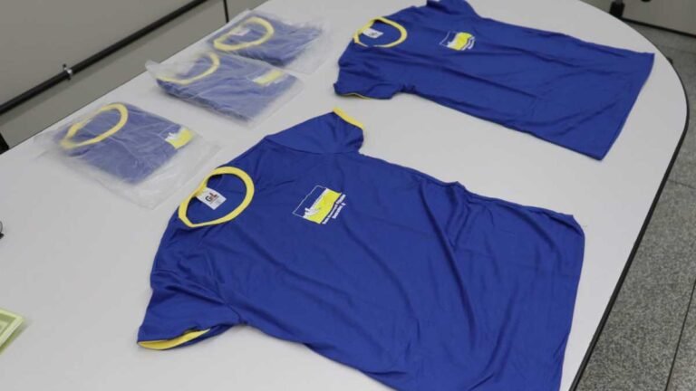 Prefeitura entregará 66 mil camisetas de uniforme aos alunos da Reme
