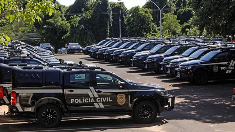 Governador entrega novas viaturas e fuzis para as forças de segurança de MS