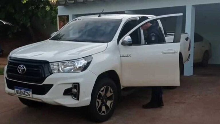 Polícia Militar recupera caminhonete roubada em São Paulo