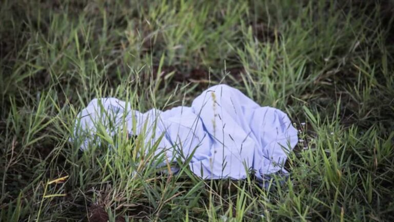 Taxista tem corpo dividido em 4 partes em capotamento na MS-010