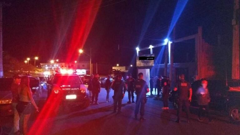 PMA e PM fecham quatro bares e aplicam R$ 2 mil em multas por som excedendo os limites permitidos