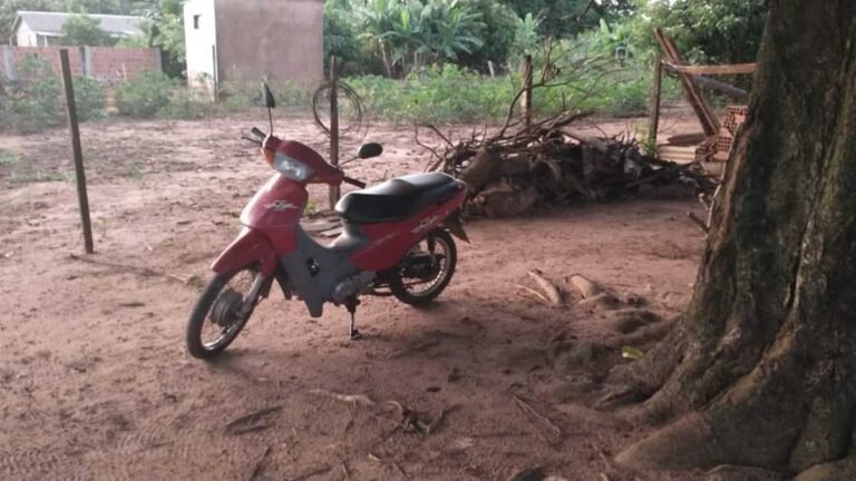 Polícia Civil recupera motocicleta furtada na última segunda-feira e identifica suspeito