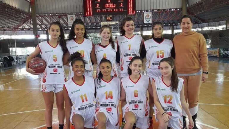 Basquete Feminino de Dourados garante lugar na Copa dos Campeões
