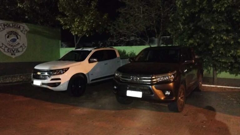Policia prende adolescentes de 16 e 17 anos em posse de caminhonetes apostando racha