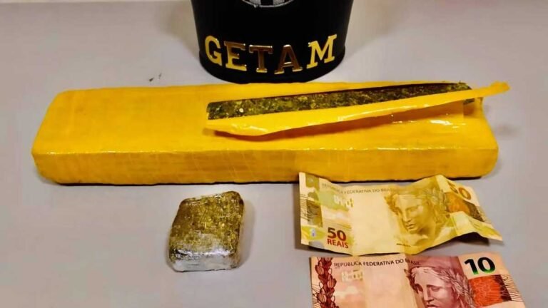 Nas proximidades do cemitério – GETAM flagra fornecedor de drogas encima de árvore e malandrão foge