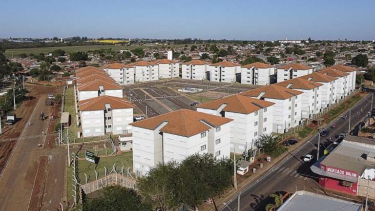 Com novas entregas nesta quinta-feira, Estado garante moradia digna a mais de 4800 famílias