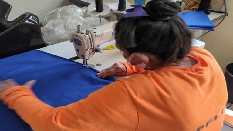 Presídio de Jateí confecciona paramentação cirúrgica para hospital de Dourados