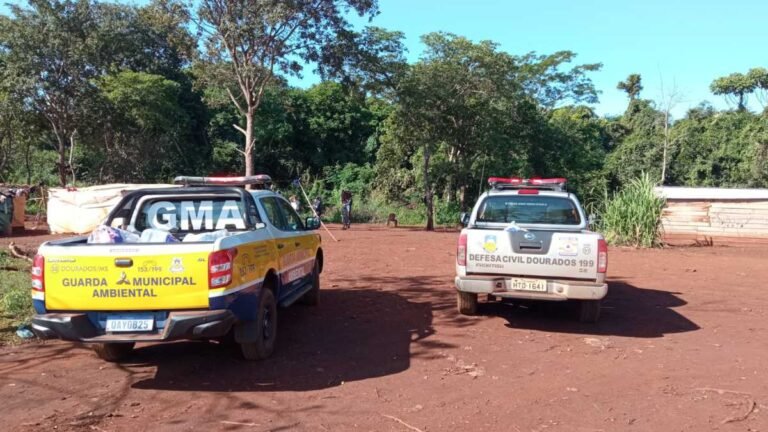 Guarda Municipal e Defesa Civil realizam entrega de 300 cobertores na Aldeia Bororó