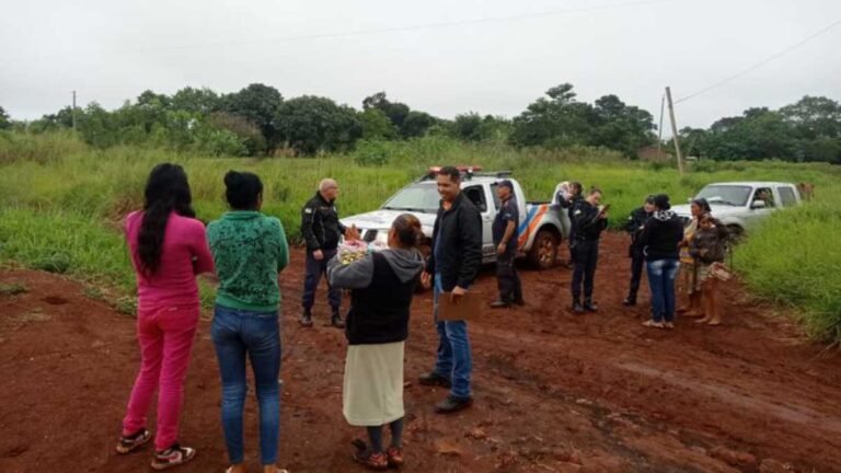 Prefeitura entrega 300 cobertores para famílias na Aldeia Bororó