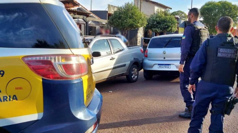 Jardim Água Boa – Condutor embriagado colide em carro parado e vai preso pela GMD