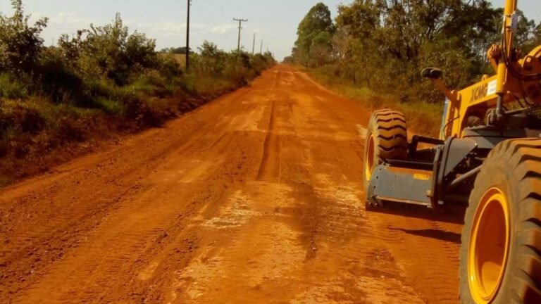 Prefeitura realiza 114,8 km de patrolamento no mês de julho