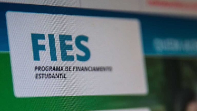 ÀUDIO – Renegociação de dívidas do Fies já pode ser feita em novo aplicativo