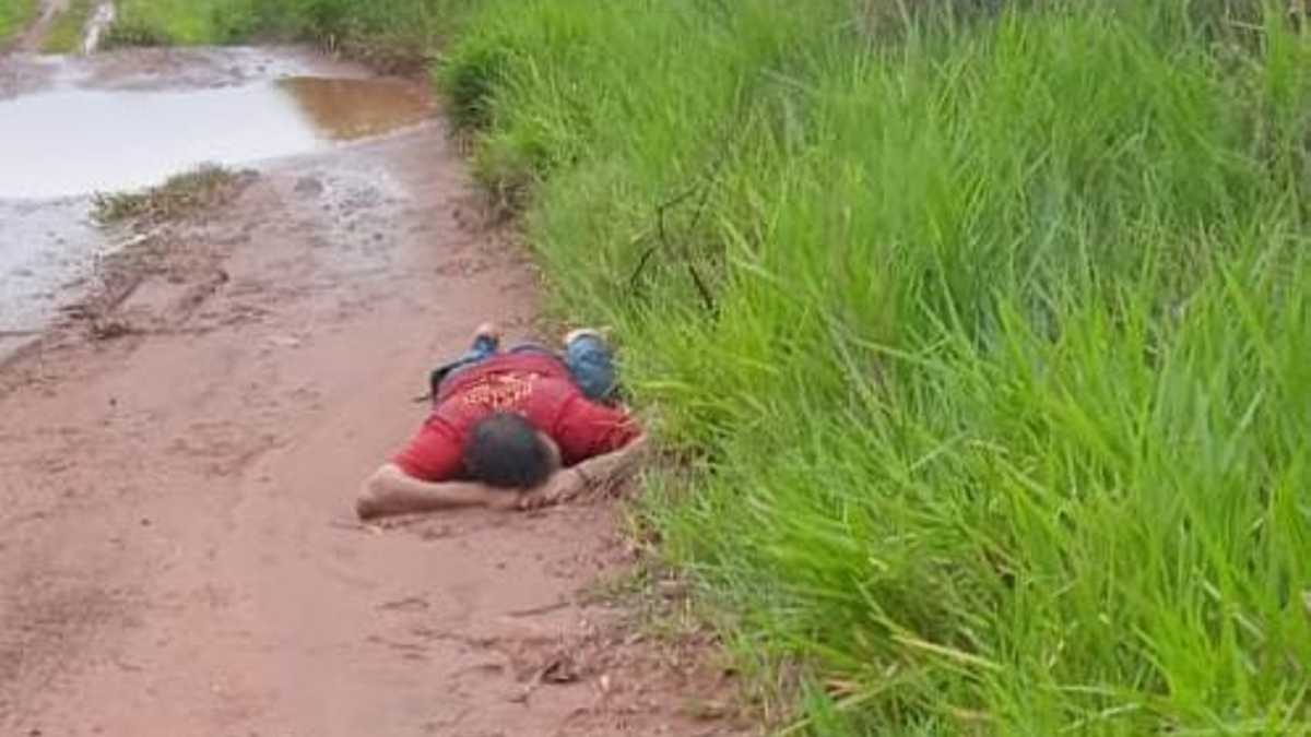 Homem Encontrado Morto Na Beira De Estrada E Apresentava V Rios