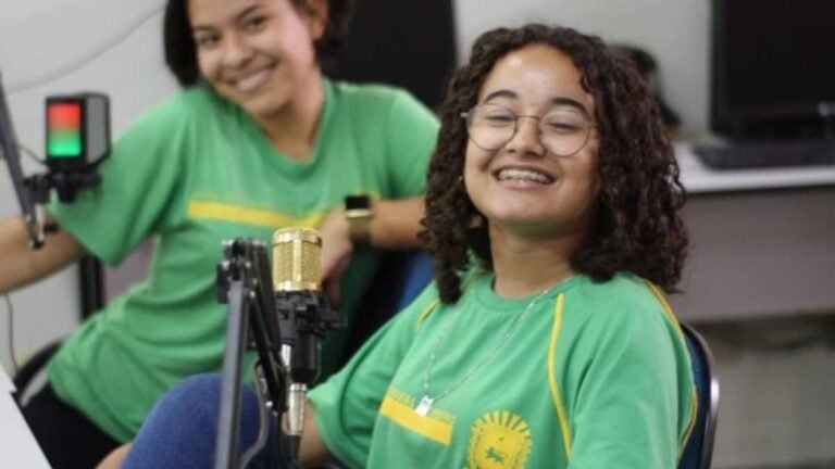 Estudantes da EE Coronel José Alves Ribeiro produzem PodCast em itinerário formativo profissional